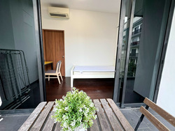 Village @ Pasir Panjang (D5), Condominium #590272641